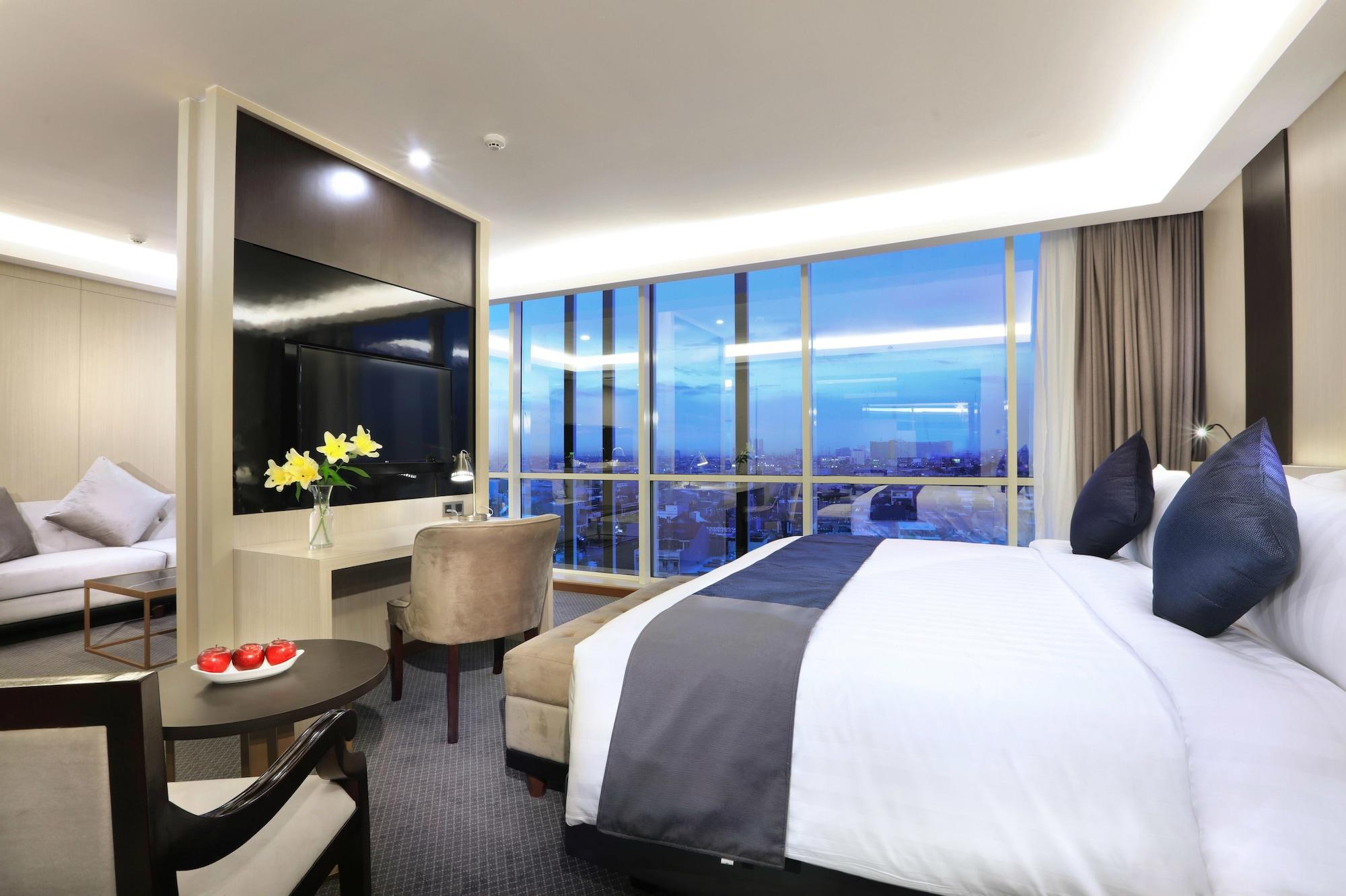 Hotel Aston Kartika Grogol & Conference Center 4*